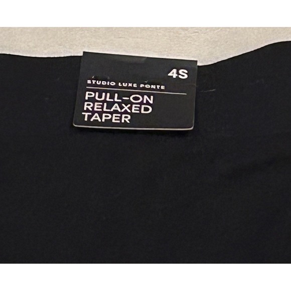 Studio By Torrid Black Pull-on Ponte Luxe Relaxed Taper Pants 4S NEW - Picture 4 of 5